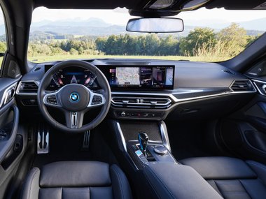 BMW i4 M50