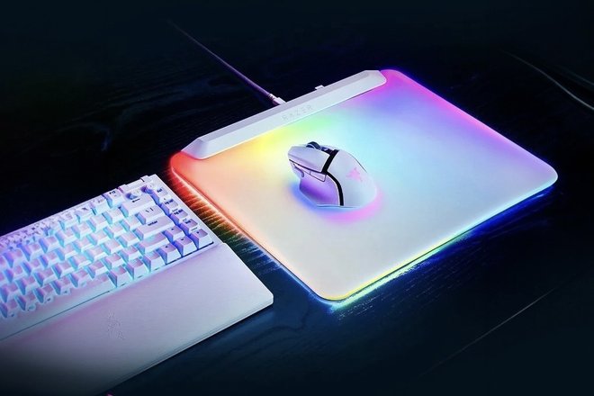 Razer Firefly V2 Pro