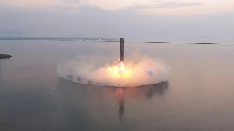 Приводнение ракеты dв Китае Приводнение ракеты dв Китае