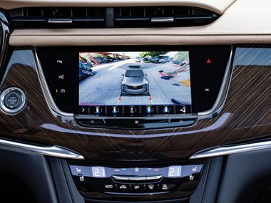slide image for gallery: 25801 | Cadillac ХТ6