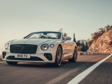 slide image for gallery: 27321 | Bentley Continental GTC
