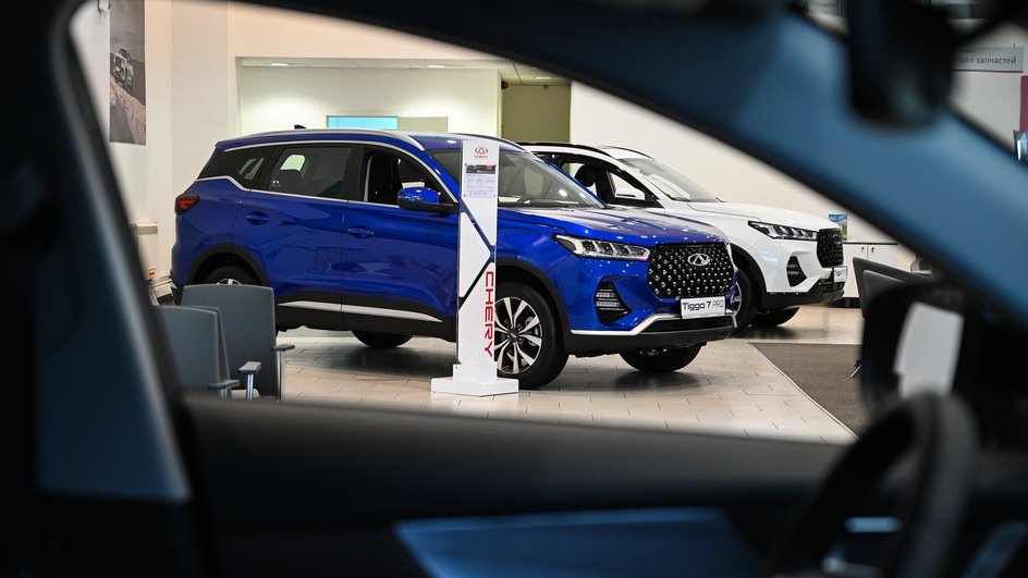 Автомобили в официальном дилерском центре Chery Автомобили в официальном дилерском центре Chery