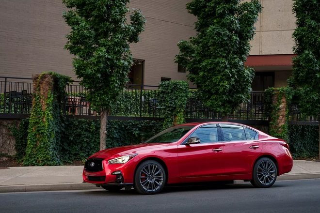 Infiniti Q50