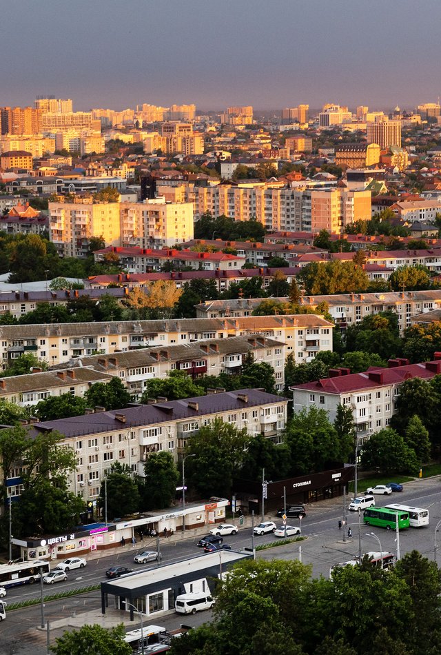 Россия. Краснодар. Вид на жилые кварталы города.