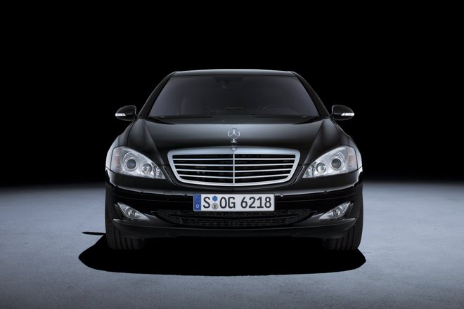 Mercedes-Benz S 500 W221 '2005–09