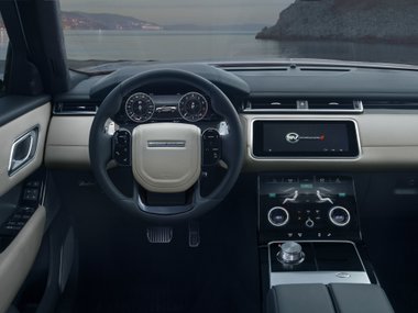 slide image for gallery: 24089 | Самый мощный и быстрый Range Rover  Velar