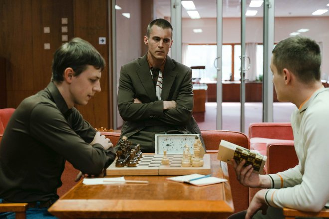 Кадр из сериала «Фишер»