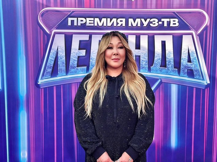 Анита Цой на премии Муз-ТВ Анита Цой на премии Муз-ТВ