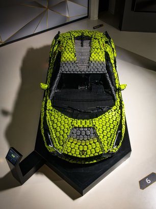 Lamborghini Sián FKP 37 LEGO Technic