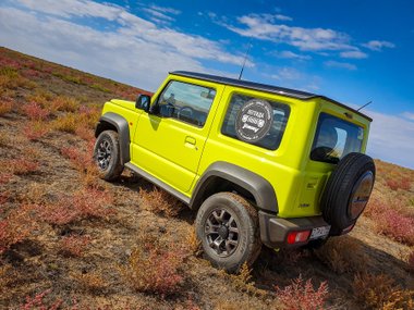 slide image for gallery: 25066 | Анонс: Suzuki Jimny в степях Калмыкии