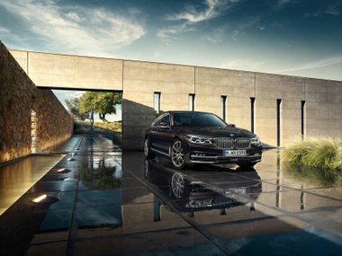 slide image for gallery: 17771 | Исполнения BMW 7 серии