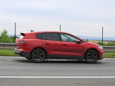 slide image for gallery: 26266 | Skoda Enyaq