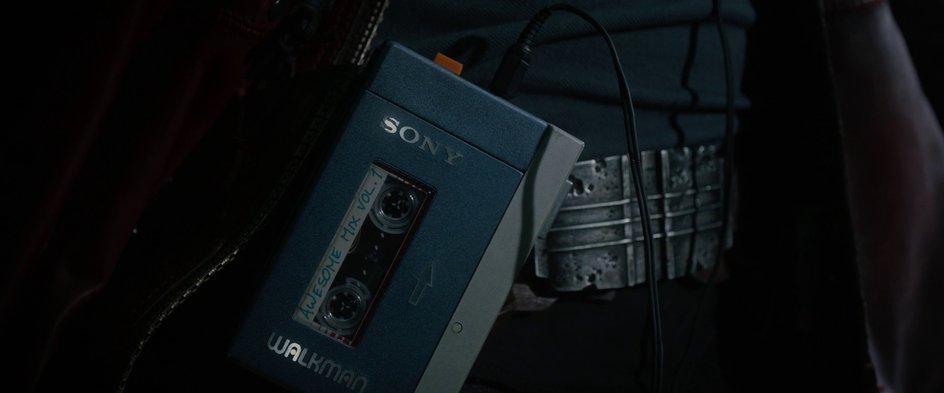 Культовый кассетный плеер Sony Walkman. 