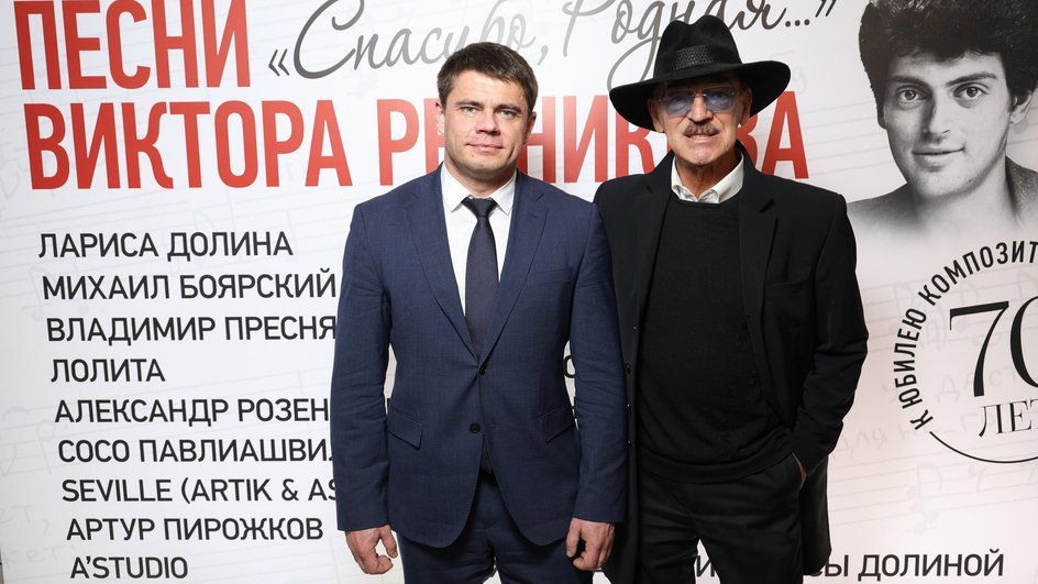 Михаил Боярский и его сын Сергей Михаил Боярский и его сын Сергей