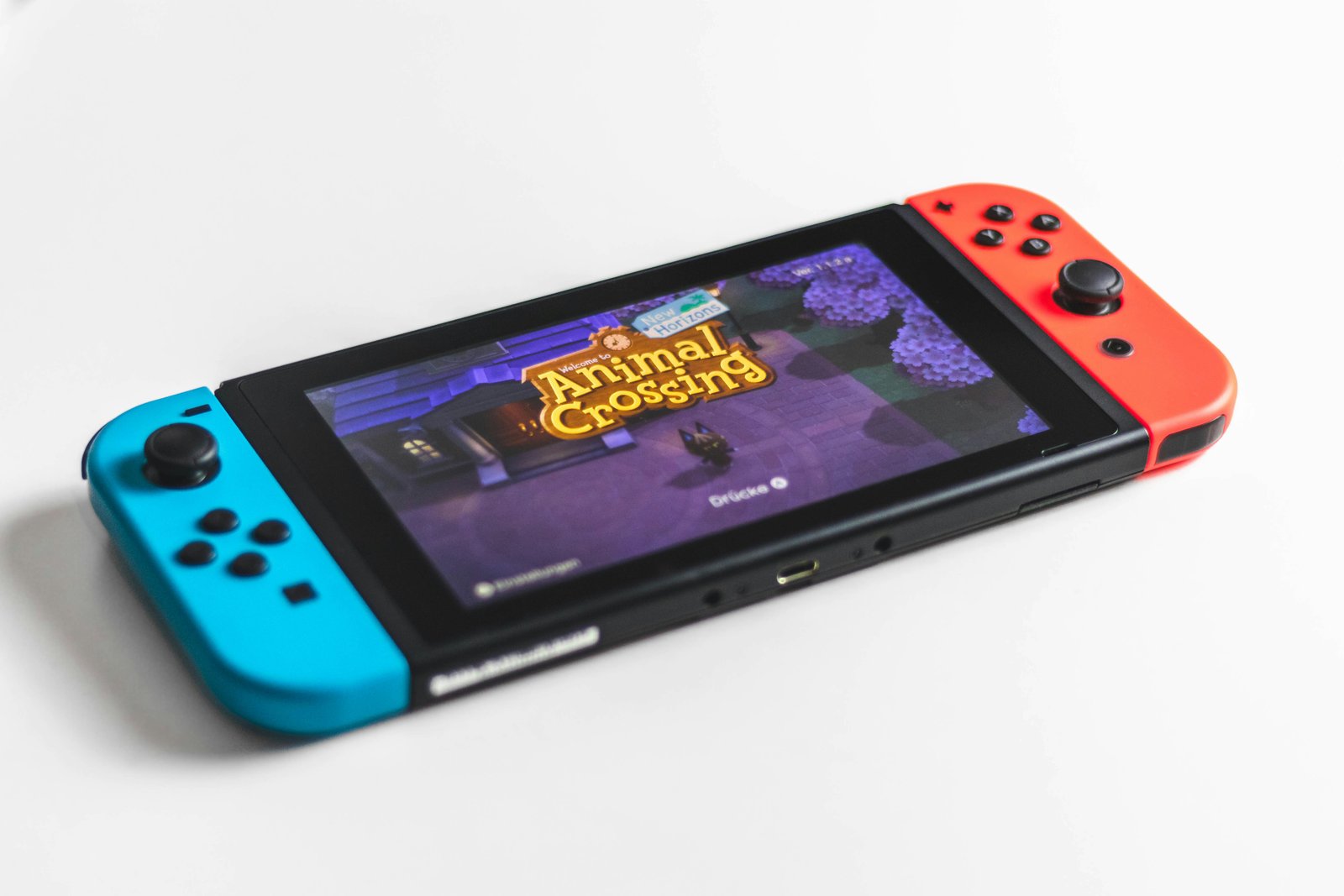 Switch 2 против OLED: фанаты Nintendo встанут перед невозможным выбором -  Hi-Tech Mail.ru