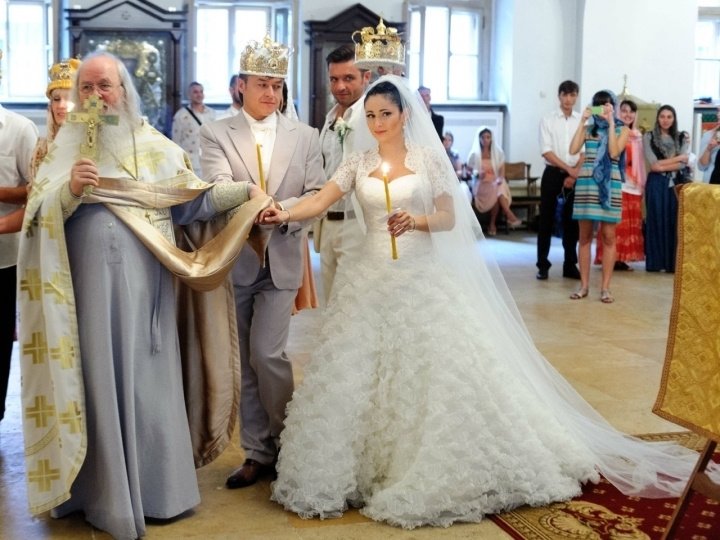 Любовь Тихомирова вышла замуж
