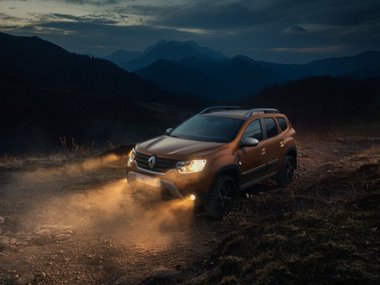 slide image for gallery: 27427 | Renault Duster