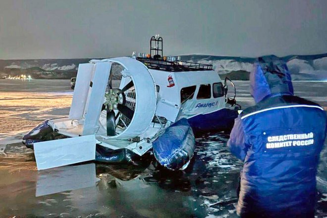 Haval столкнулся с судном на Байкале и попал на видео