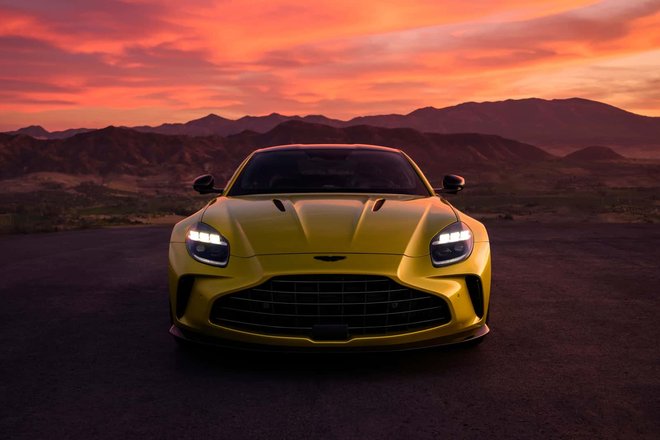 Aston Martin Vantage 2024