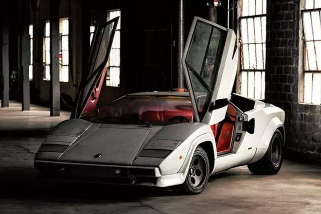 Lamborghini Countach